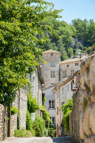 Village de Vogüé en Ardèche
