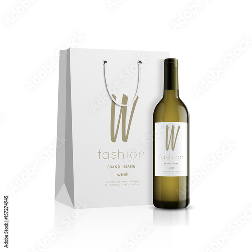 Mockup wine bottle. vector design.