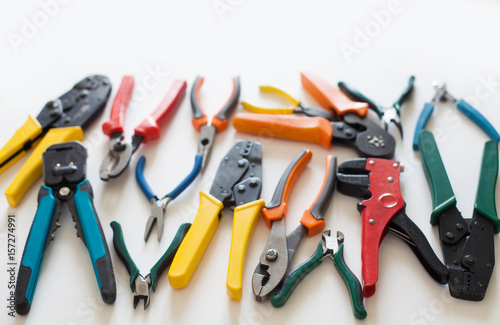 Fotografía set of tools on white background top view