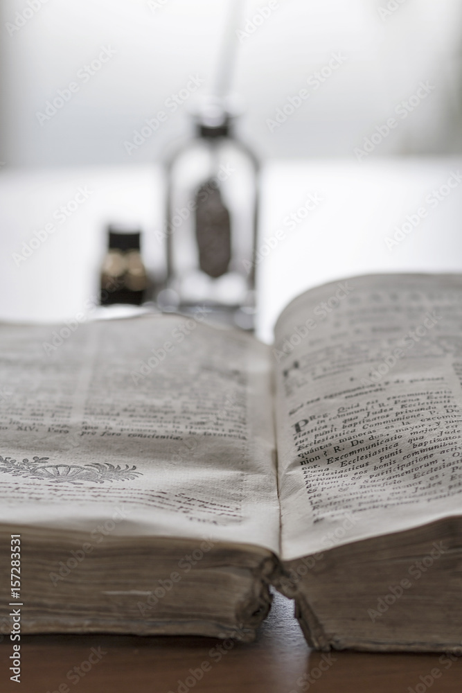 Fototapeta premium Old book