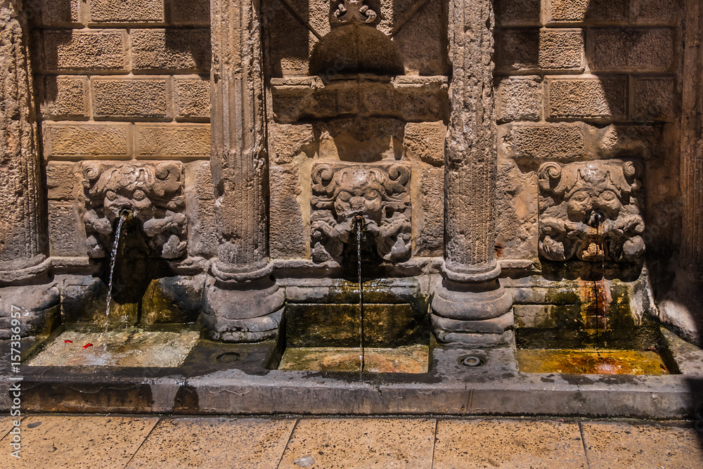 The Rimondi Fountain - 17th century Venetian water supply. Rethymno old town, Crete, Greece.