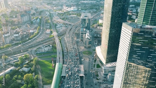Εκτύπωση καμβά Aerial shot of heavy traffic jam in the business district in the rush hour
