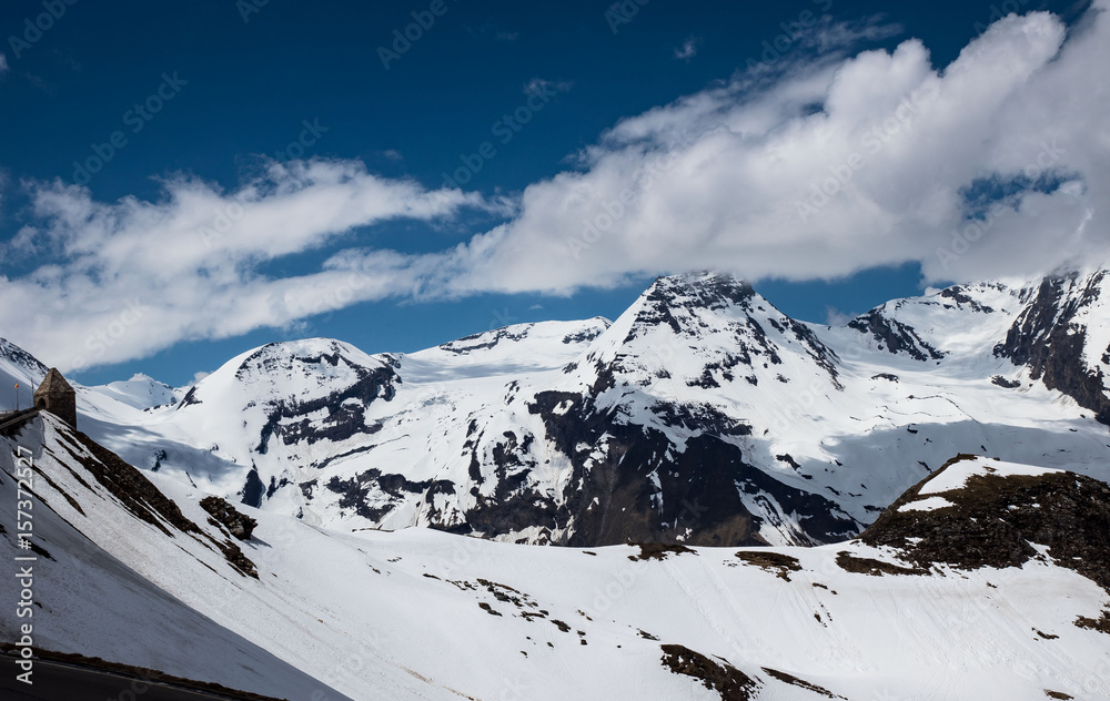 Fototapeta premium Großglockner- Hochalpenstraße