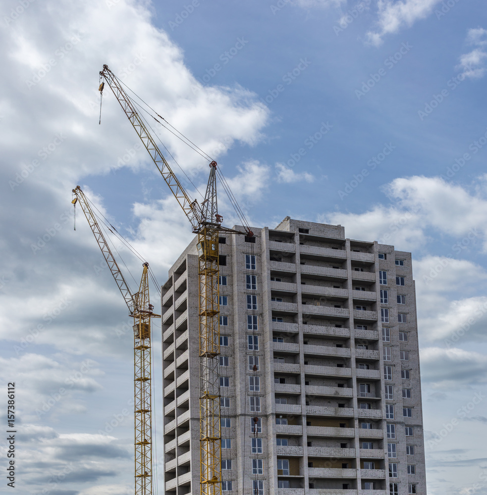 construction of high-rise buildings and cranes