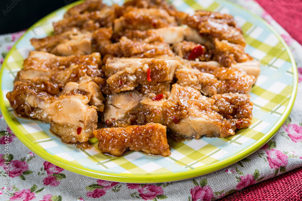 wok fried chicken stir fry with sweet peppers and chinese vegetables