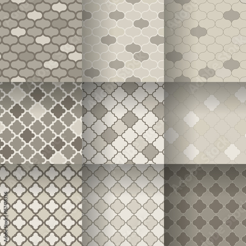 Traditional quatrefoil lattice seamless patterns