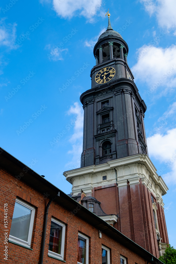 Fototapeta premium St Michaeliskirche in Hamburg