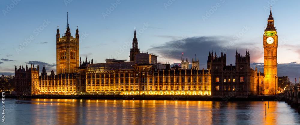 Panorama of Big Ben and House of Parliament at River Thames International Landmark of London England United Kingdom at Dusk