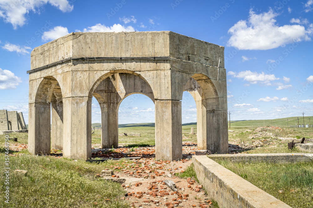 ruins of potash plant in Antioch, Nebraska