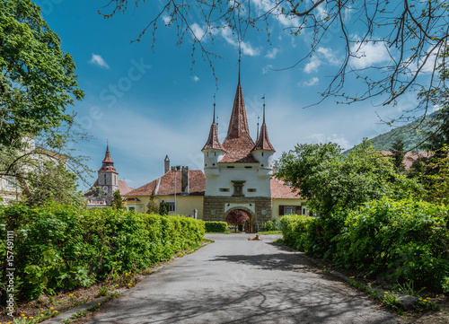 Echaterina Gate photo