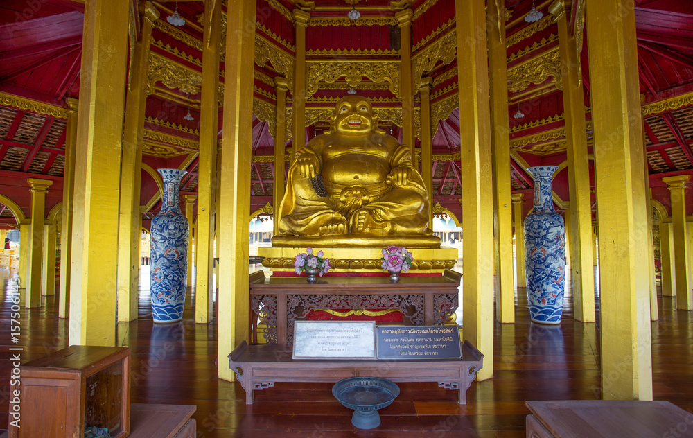 Fototapeta premium SAMUT PRAKAN, THAILAND, MARCH, 6, 2017 - Buddha Statue in Pavilion of the Enlightened in Ancient City Park, Muang Boran, Samut Prakan province, Thailand