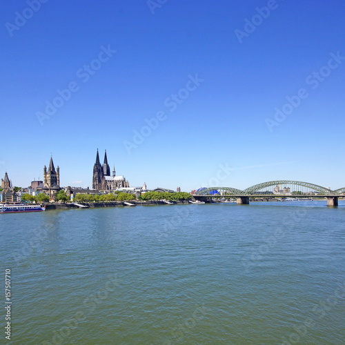 KÖLN am Rhein ( NRW ) - Stadtpanorama