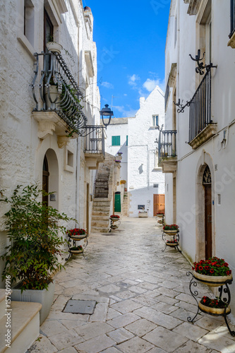 Alley in Locorotondo  Puglia  Italy