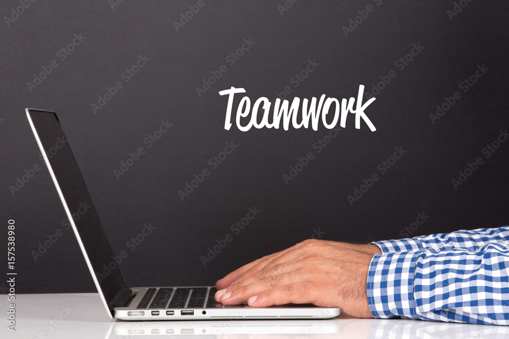 WORKING OFFICE COMMUNICATION PEOPLE USING COMPUTER TEAMWORK CONCEPT WORKING OFFICE COMMUNICATION PEOPLE USING COMPUTER TEAMWORK CONCEPT