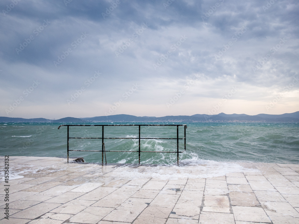 Obraz premium stormy waters