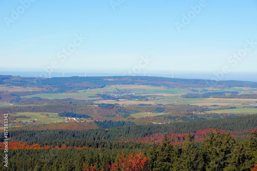 Blick vom Erbeskopf auf den Hunsrück zwischen Thalfang und Morbach 