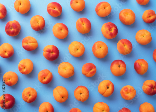 Canvas Print Apricots