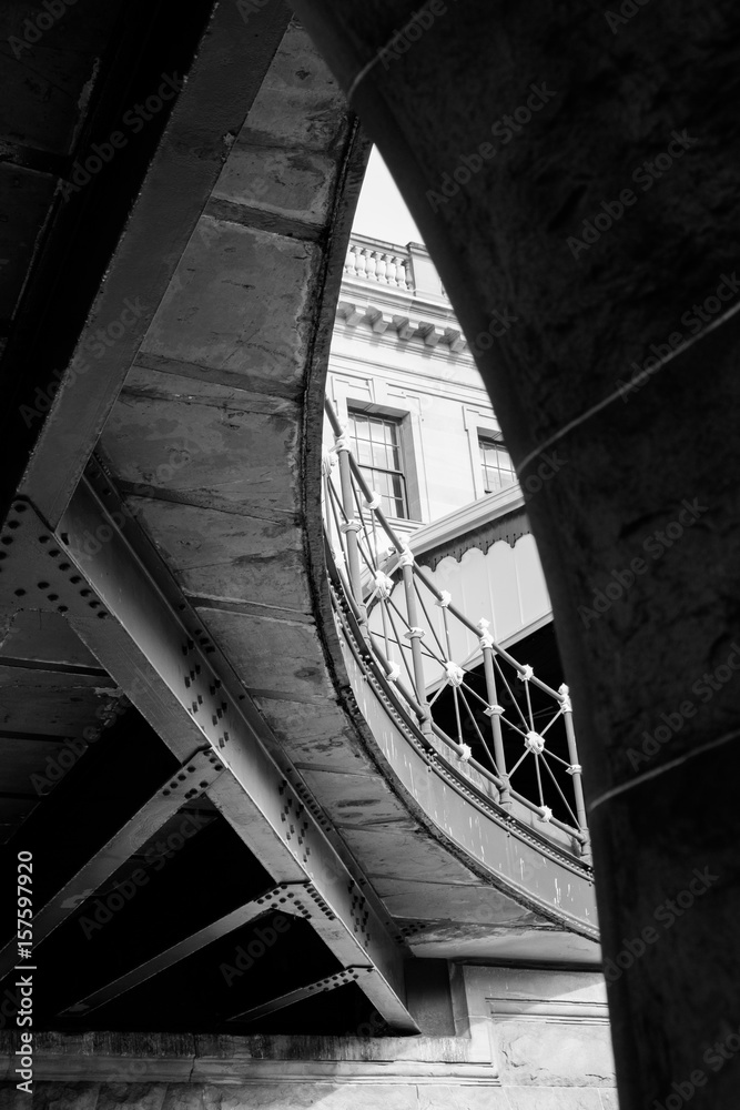 Fototapeta premium Artistic patterns and shadows created by buildings in city