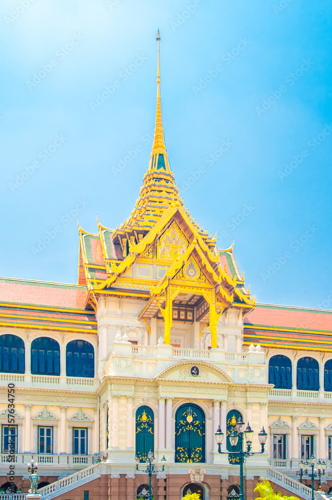 Fototapeta premium The Main Hall of Royal Grand Palace at Wat Phra Kaew, Grand Palace, Bangkok, Thailand.