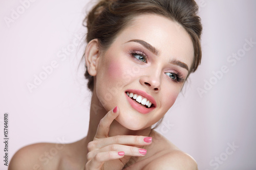 Photos Beautiful Woman With Beauty Face Makeup And Hairstyle Portrait