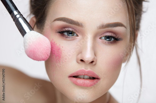 Beauty Face Cosmetics. Sexy Female Applying Makeup, Loose Blush