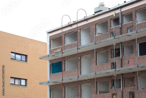 Demolishing a block of flats