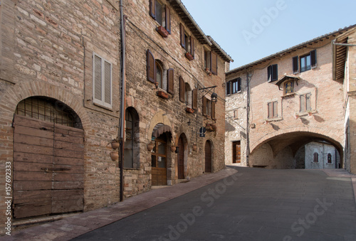 Fototapeta Naklejka Na Ścianę i Meble -  Assisi street, Italy