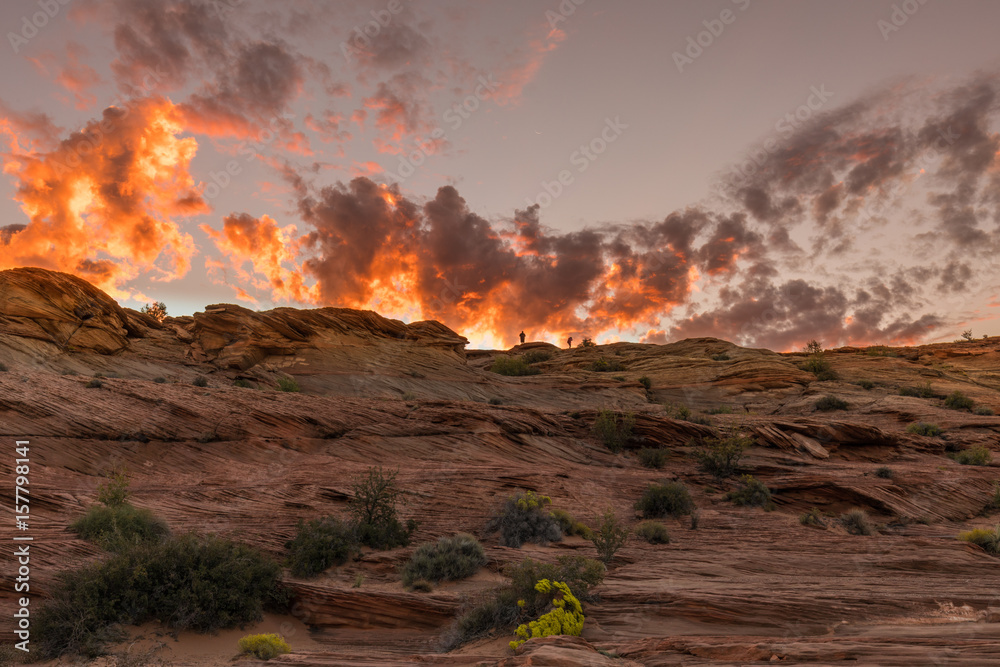 Fototapeta premium Sunrise in the northern Arizona High Desert
