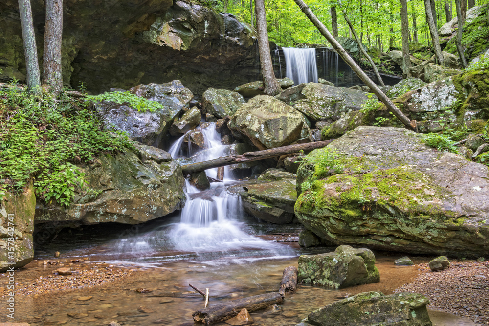 Fototapeta premium Emory Gap Falls In Frozen Head State Park