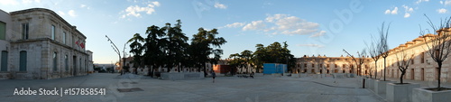 Fototapeta Naklejka Na Ścianę i Meble -  Plaza del Ayuntamiento de San Fernando de Henares