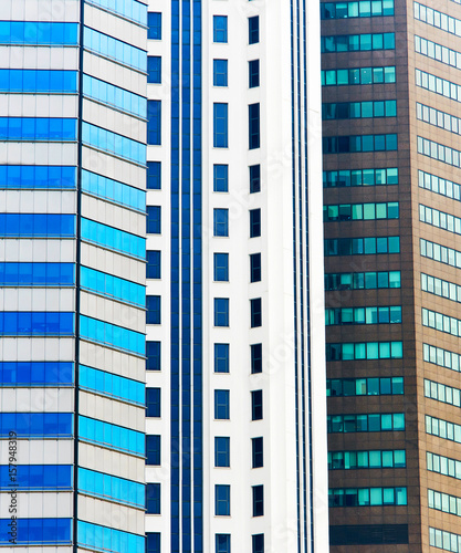 Modern business architectur...