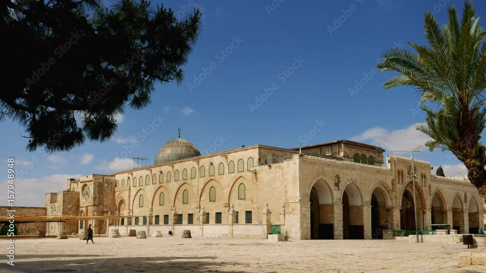 Axa Moschee Al-Aqsa Mosque in Jerusalem on the top of the Temple Mount timelapse ...
