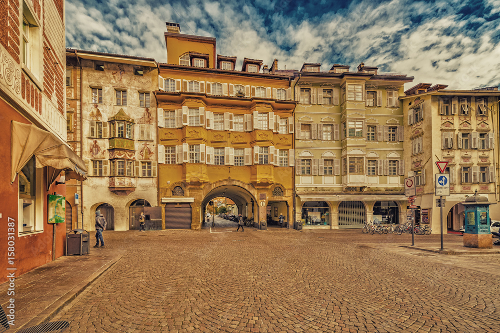 People going shopping in the streets of Bolzano