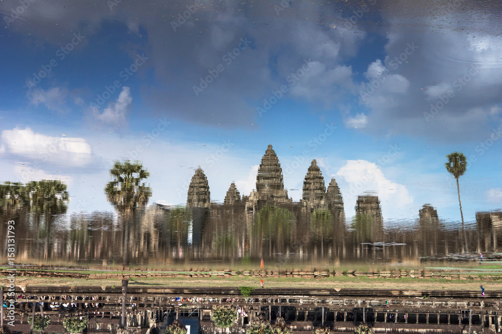 Fototapeta premium Angkor Wat day time