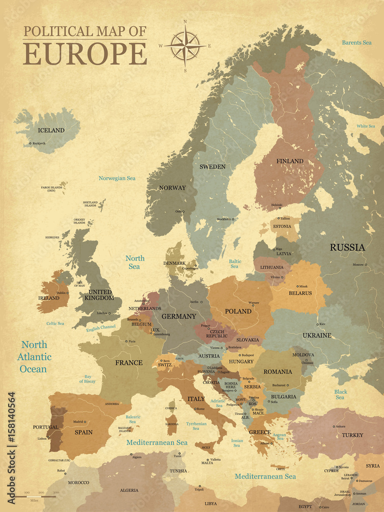 Obraz premium Mapa Europy z literami - Vintage tekstury - język angielski / amerykański - wektor CMYK