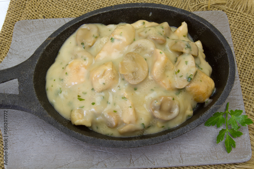 poulet aux champignons