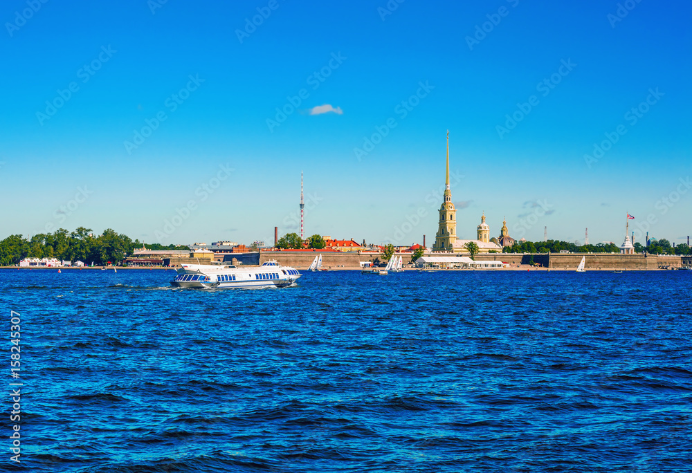 The boat on underwater wings floats across Neva to the Peter and Paul Fortress in St. Petersburg