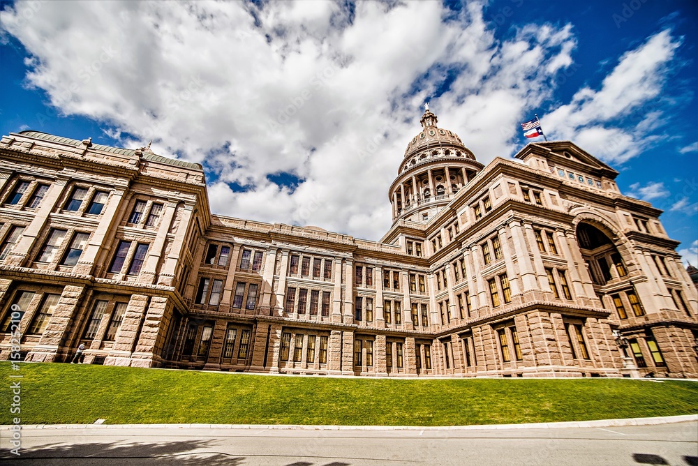 austin texas city and state capitol building