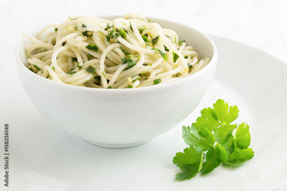 spaghetti with olive oil, garlic and parsley spaghetti with olive oil, garlic and parsley