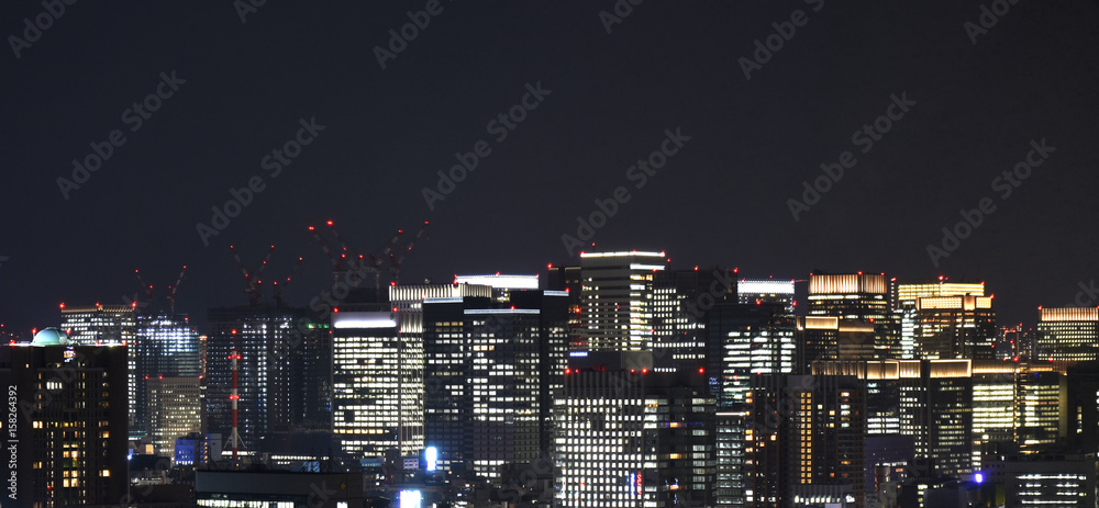 日本の東京都市景観・ビル群の夜景(大手町方向などを望む) 日本の東京都市景観・ビル群の夜景(大手町方向などを望む)