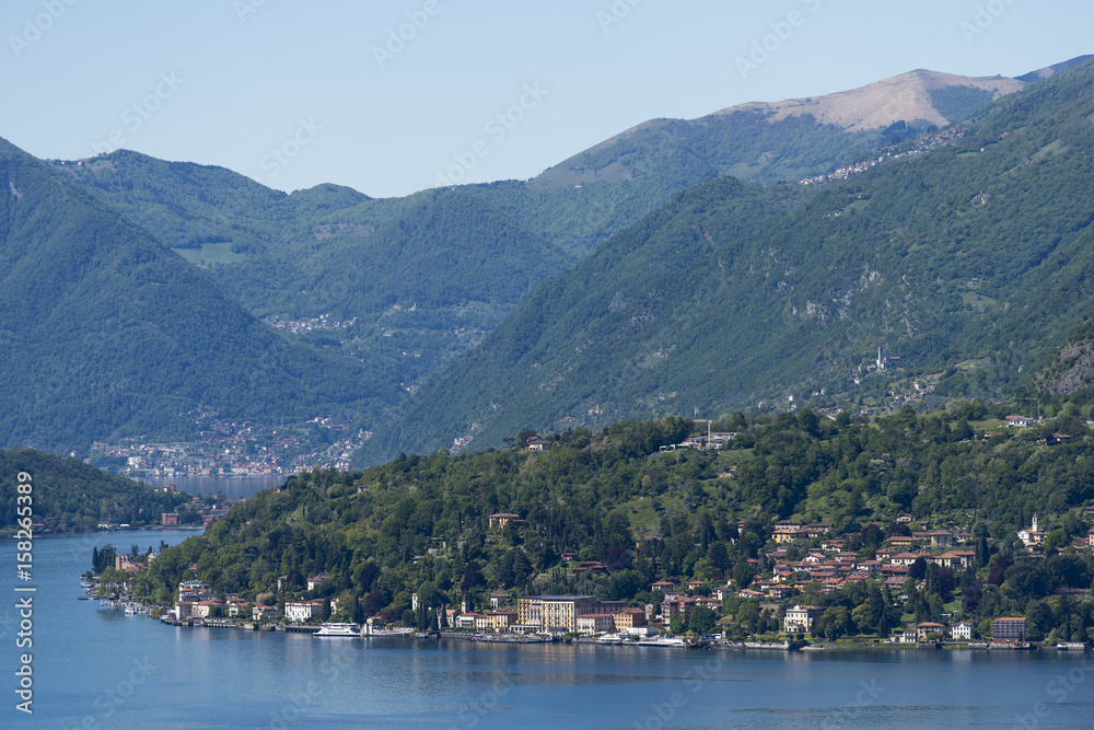 Panoramic view of Lake Como_Cadenabbia and peninsula of Lavedo