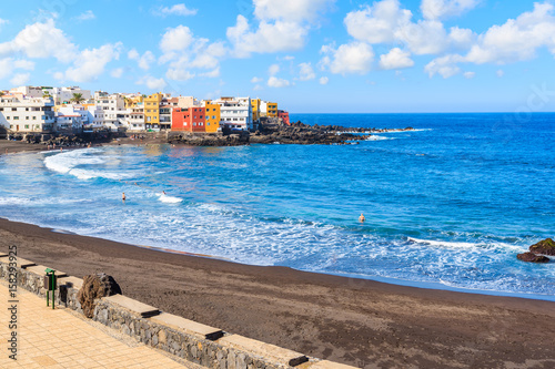 Bild auf Leinwand View of beach and ocean in Punta Brava village near Puerto de la Cruz town, Tene