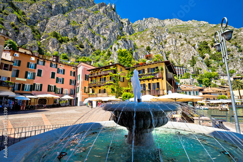 Limone sul Garda fountain and square view photo