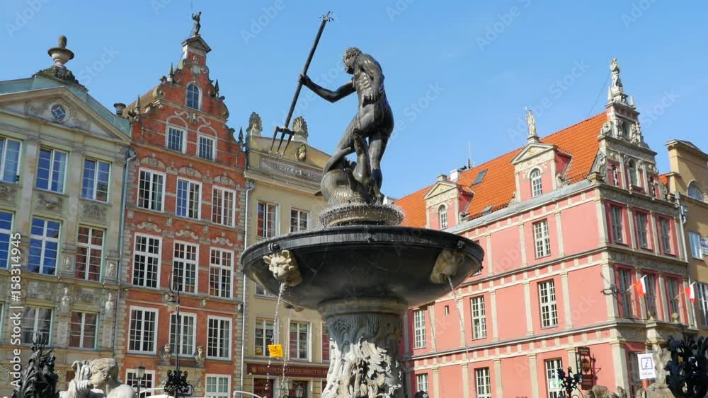 4K Neptune Fountain Bronze Metal, Gdansk Poland, Europe Town Square Architecture 4K Neptune Fountain Bronze Metal, Gdansk Poland, Europe Town Square Architecture