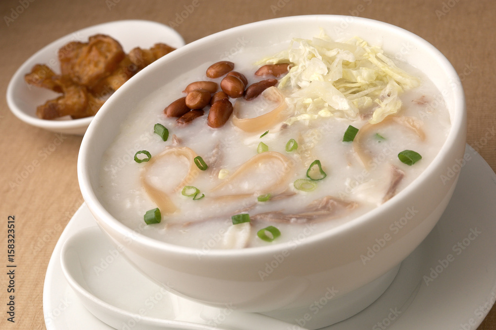 Porridge with cruller and peanut Porridge with cruller and peanut