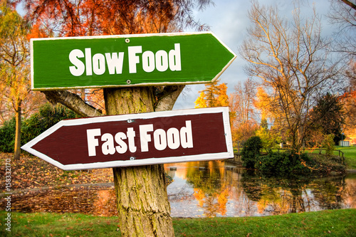 Schild 201 - Slow Food photo