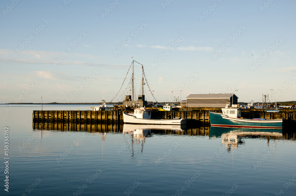Fototapeta premium Louisbourg Harbor - Nova Scotia - Canada