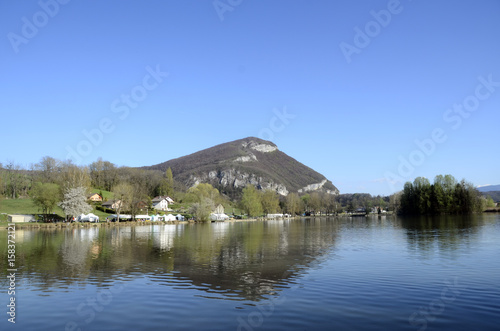 Sillingy lake in Savoy, France