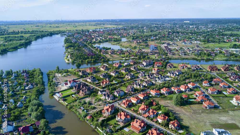 Obraz premium Aerial view of residential neighborhood