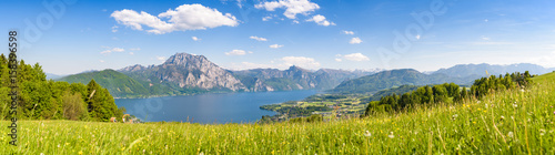 Lake Traunsee seen from Gmundnerberg, Salzkammergut, Upper Austria, Austria © auergraphics